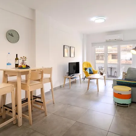 아파트 Rendezvous One Bedroom Flat 라르나카